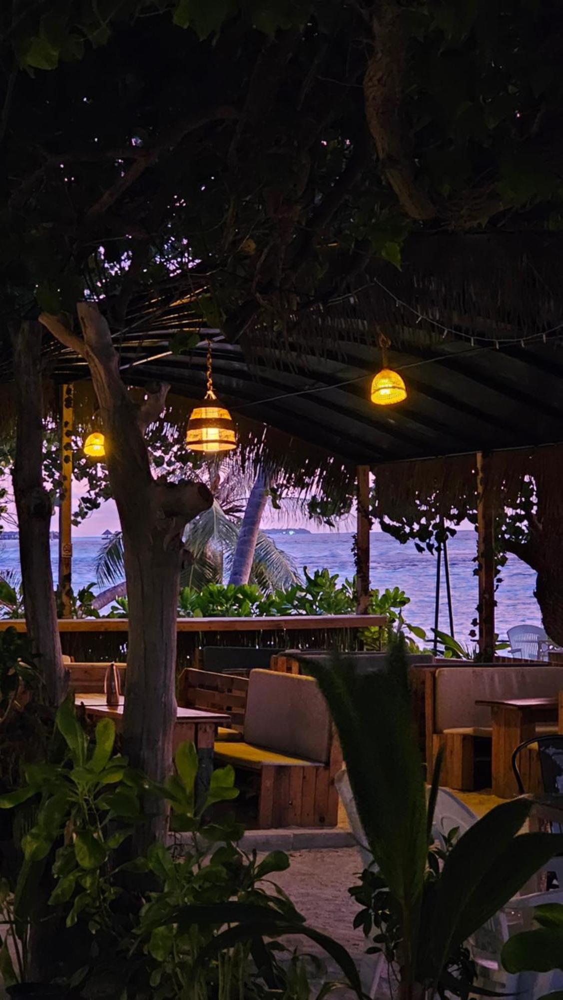 Hotel Aqua Sunset Gulhi Exteriér fotografie