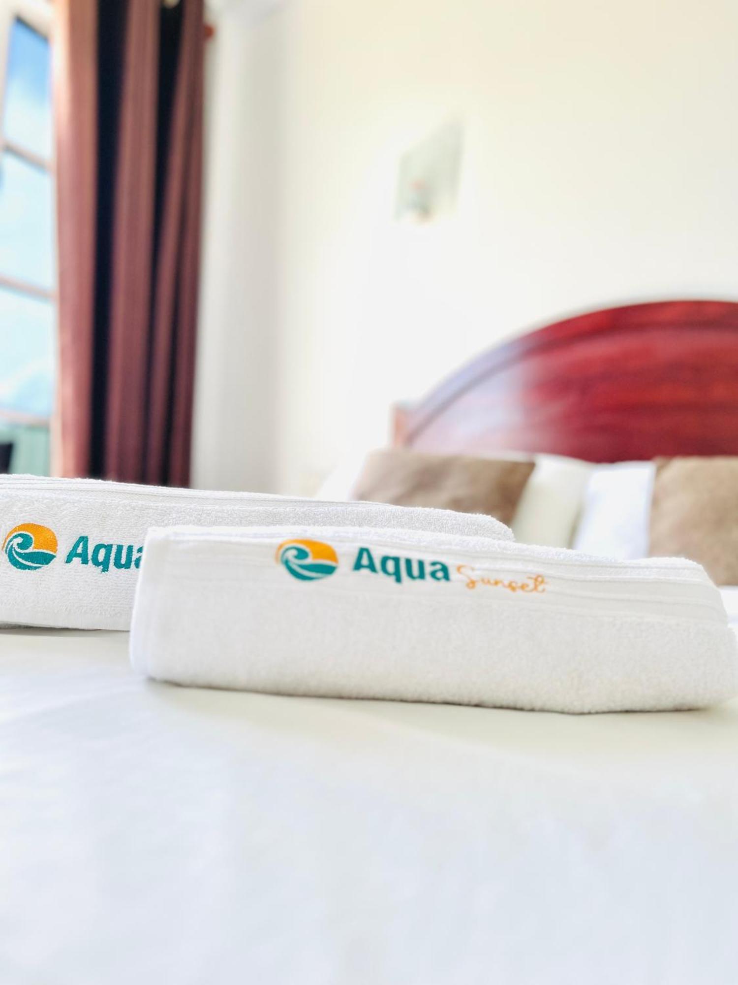 Hotel Aqua Sunset Gulhi Exteriér fotografie